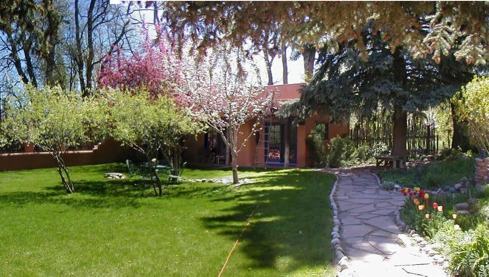 Adobe And Pines Inn Bed And Breakfast Ranchos de Taos Exterior foto